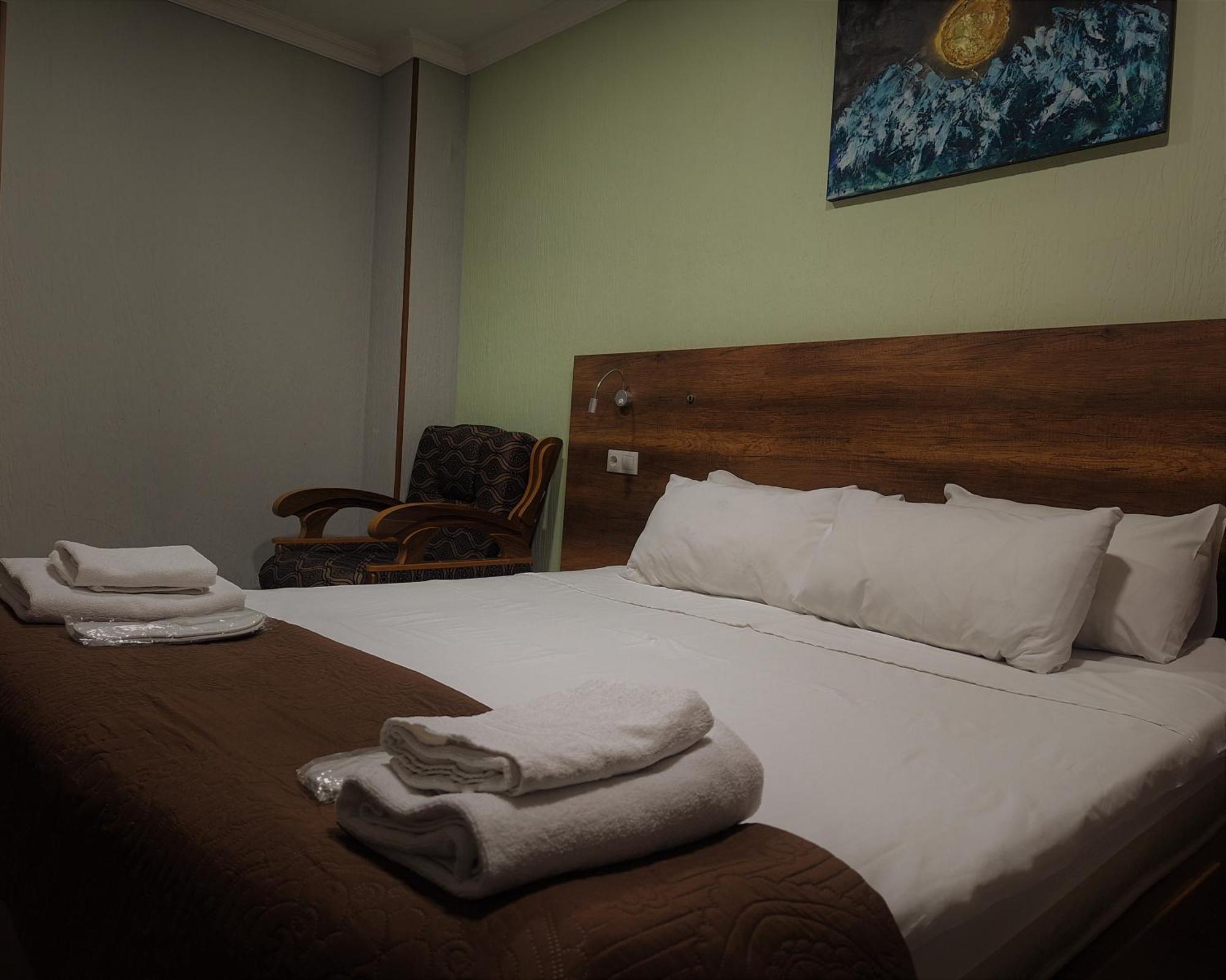Hotel Georgian Kutaisi Eksteriør bilde