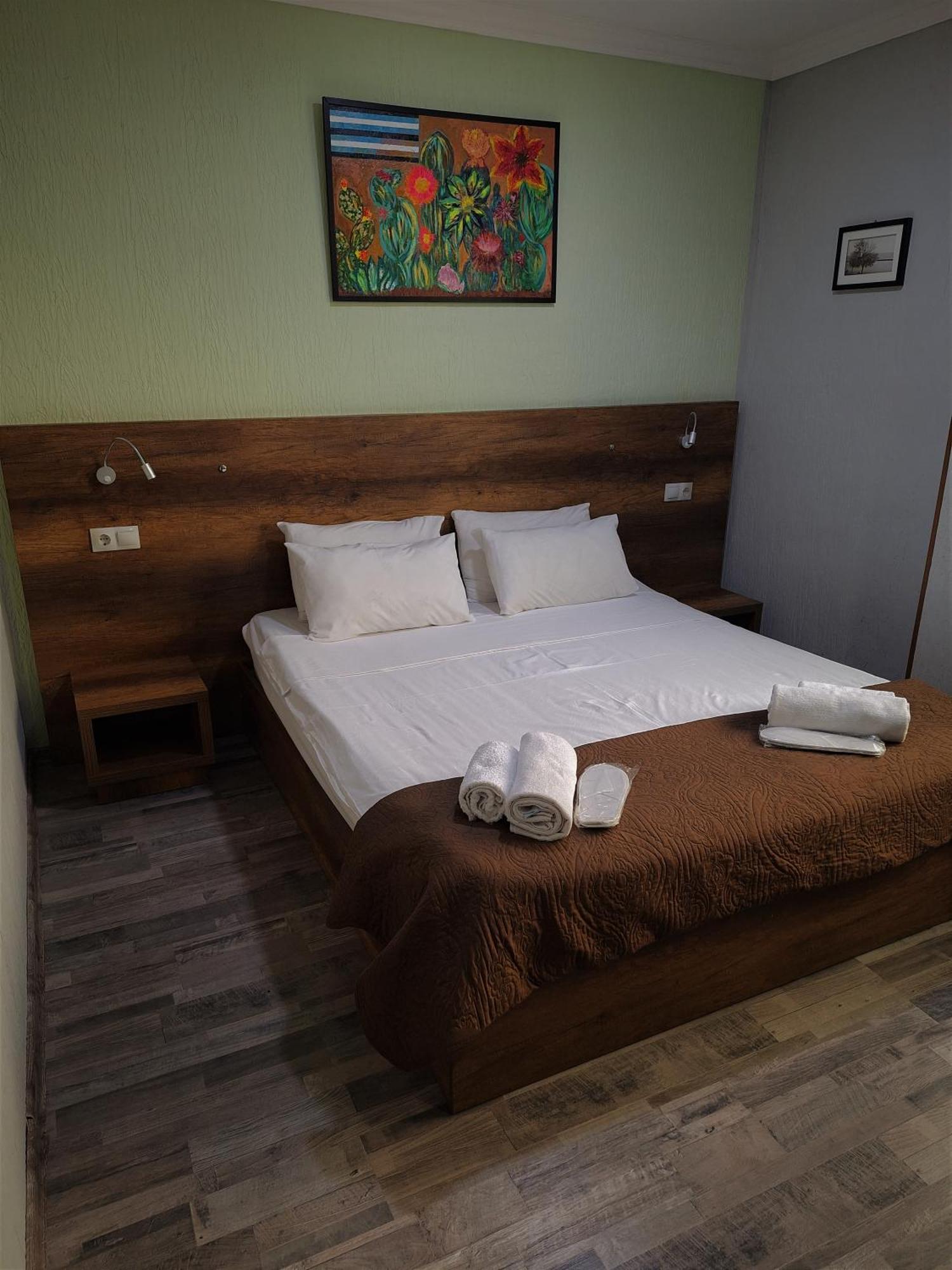 Hotel Georgian Kutaisi Eksteriør bilde