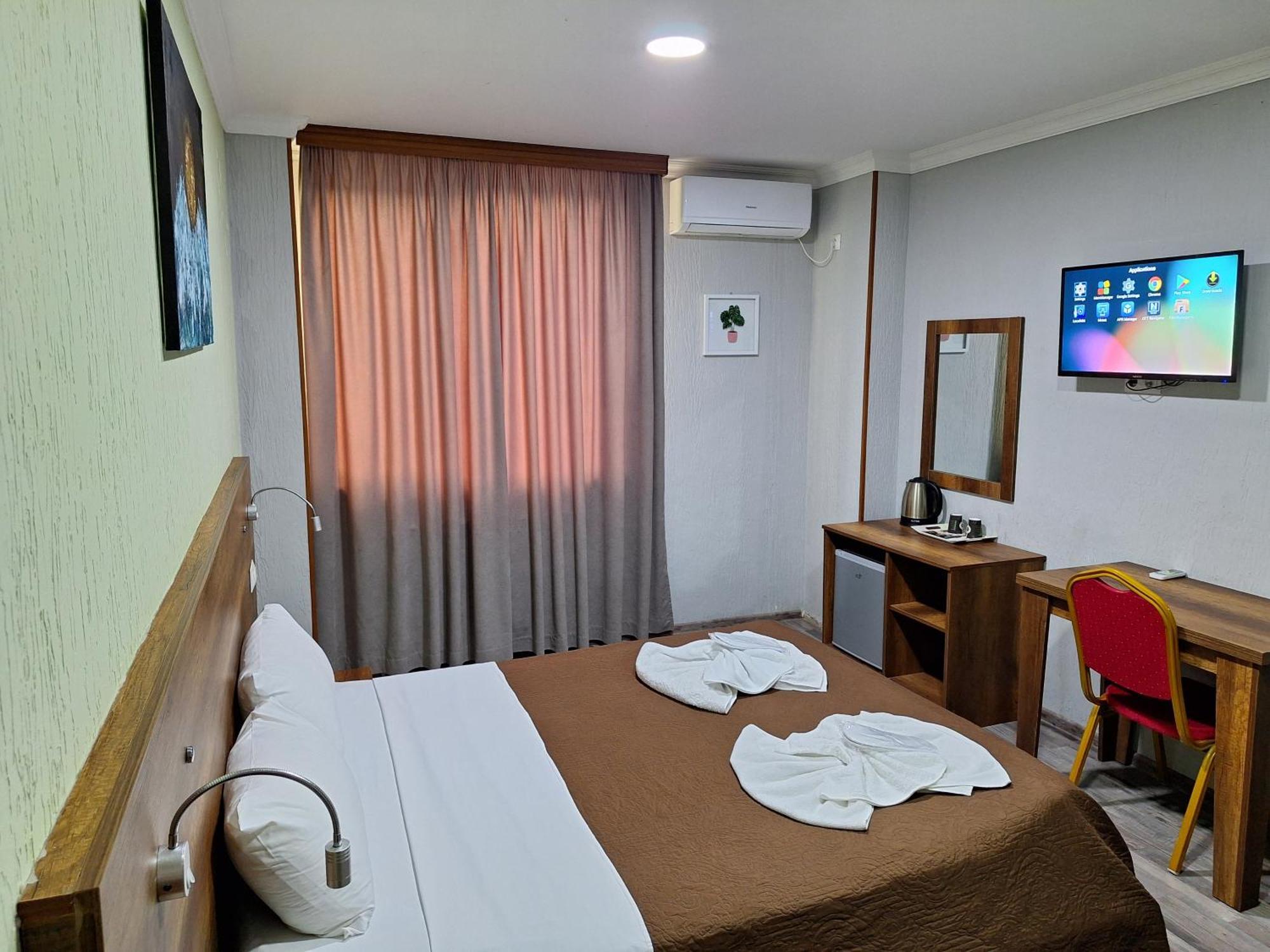 Hotel Georgian Kutaisi Eksteriør bilde